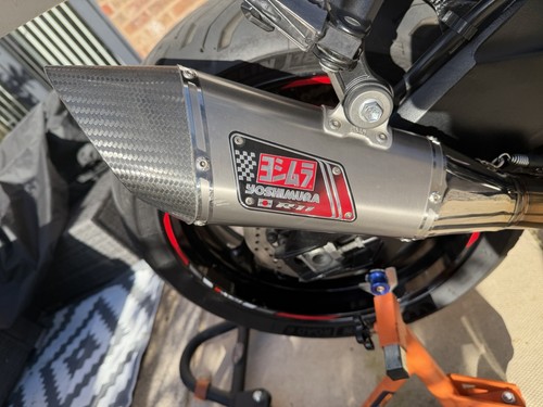 Gen yoshimura exhaust - r-11,